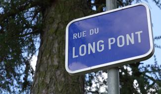 À côté de la plaque : la rue du Long Pont à Thorembais-Saint-Trond