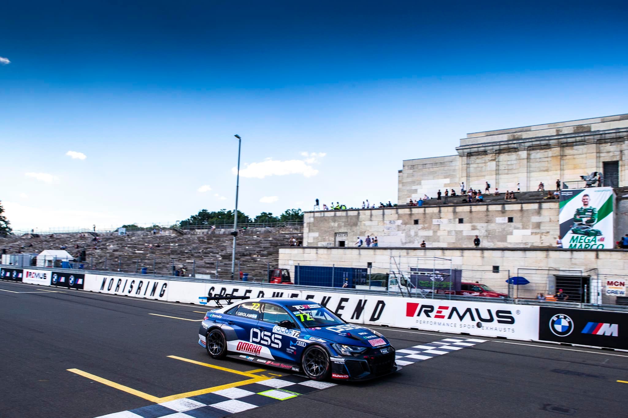 Le Grand-Léezien Jean-Michel Baert et son équipe au sommet du TCR Europe