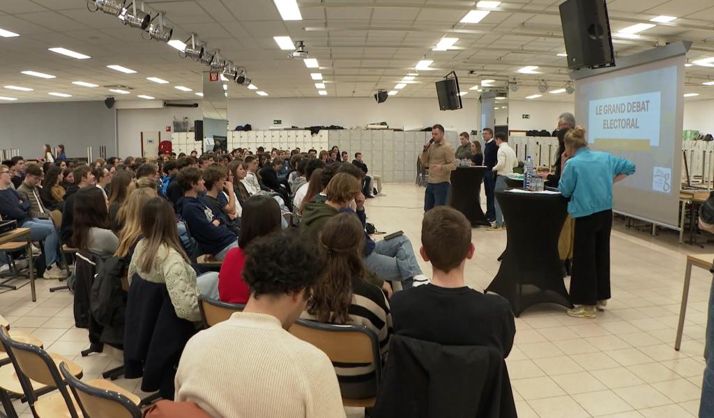 Le grand débat électoral des rhétos du Collège Saint-Guibert