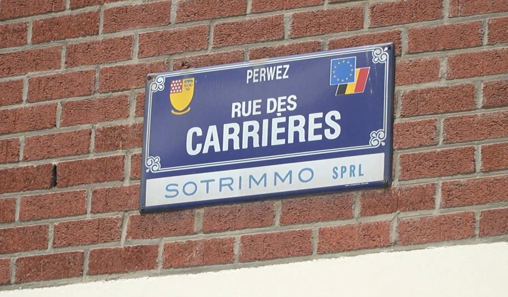 À Côté de la Plaque : rue des Carrières à Perwez