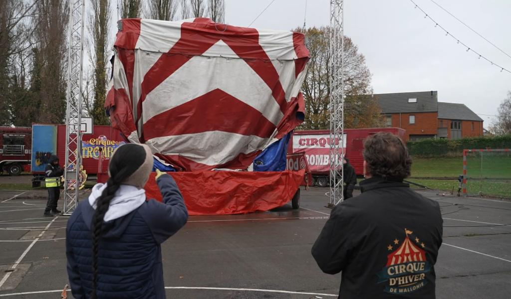 Beuzet : Le Cirque d'Hiver de Wallonie s'installe