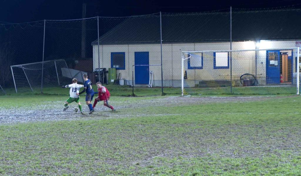 Cinq buts et une deuxième mi-temps folle dans le derby entre Sauvenière et Grand-Leez B