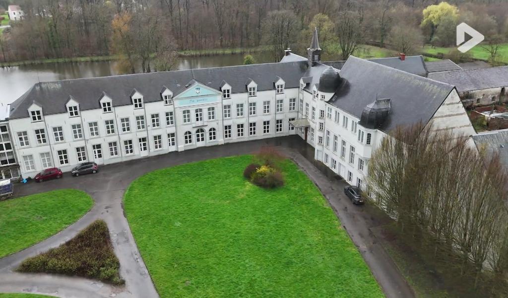 Gentinnes : un projet de 23 logements au Mémorial Kongolo