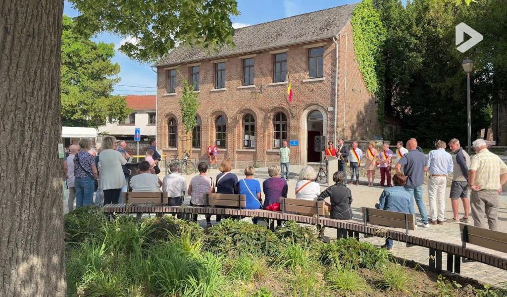 Les autorités ont inauguré la place de Nil-Saint-Vincent