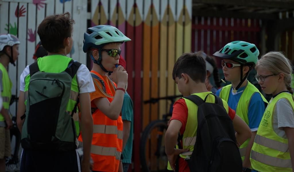 Les élèves de Bossière en voyage scolaire à vélo