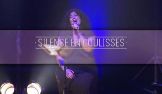 Silence en coulisses