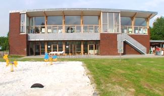 Le réfectoire de l'école de Tourinnes-Saint-Lambert disponible pour les camps des mouvements de jeunesse