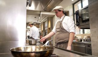 À Perwez, Basile De Wulf élu "Jeune Chef de l'Année" par le Gault & Millau 2026