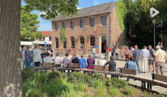 Les autorités ont inauguré la place de Nil-Saint-Vincent