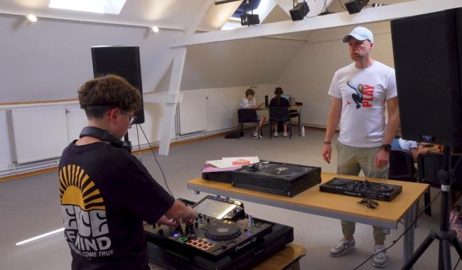 De jeunes DJ mixeront au Perwez'stival au terme d'un stage