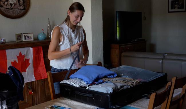 À 18 ans, Camille quitte Les Isnes pour une deuxième rhéto au Canada