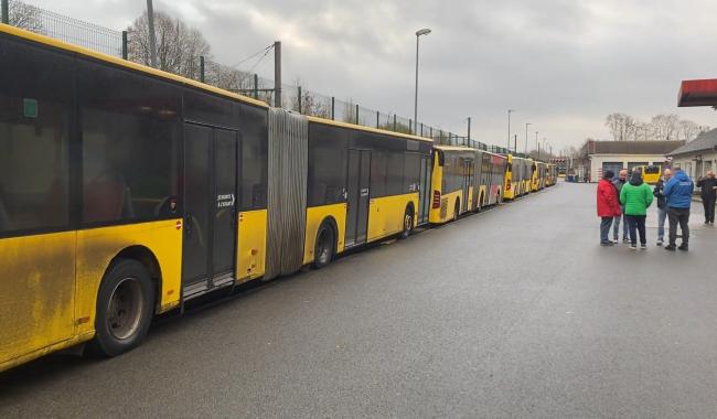 Transports en commun paralysés en ce premier jour de grève