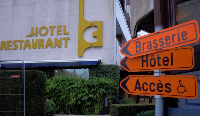 Hausse de la TVA sur les nuits d'hôtel : "On est obligés de tout calculer à l'euro près"