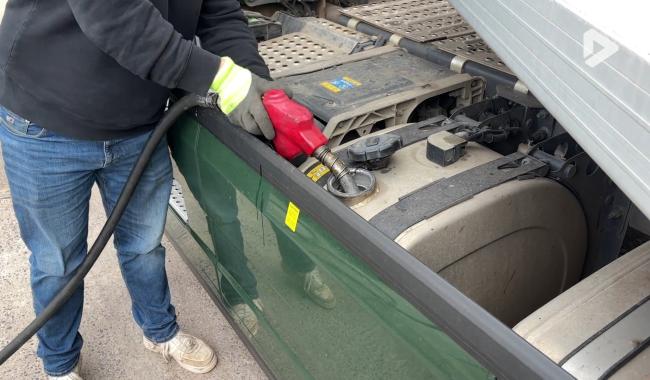 Transport : le secteur sous tension face à la flambée des carburants