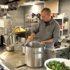 Stefan Jacobs, de Hors-Champs, élu "Artisan cuisinier" de l'année par le Gault&Millau