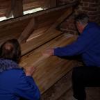 Le CREAVES de Perwez installe des nichoirs pour les chouettes