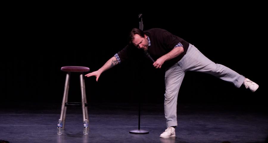 À Perwez, Dan Gagnon teste un stand-up pour enfants inédit