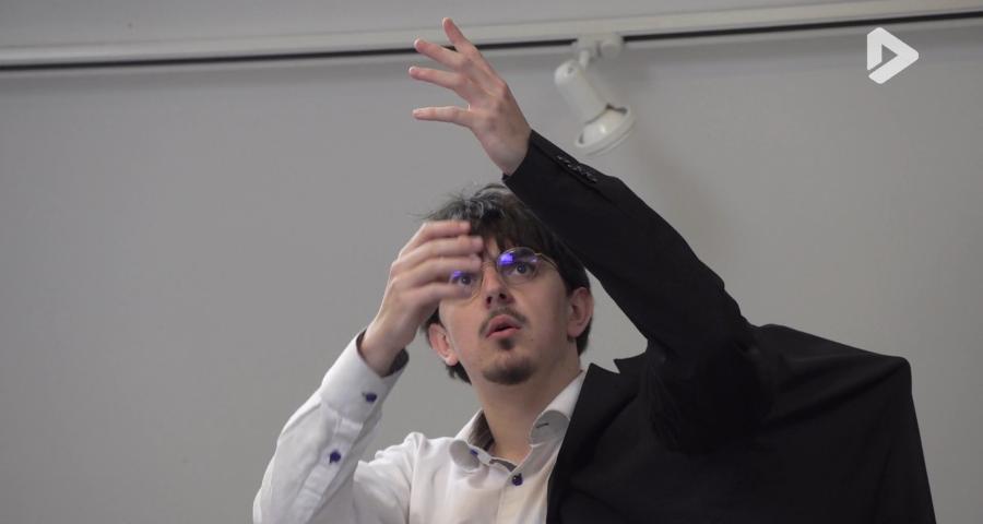 Un seul en scène comme travail de fin d’études au collège Da Vinci pour Victor Fouret