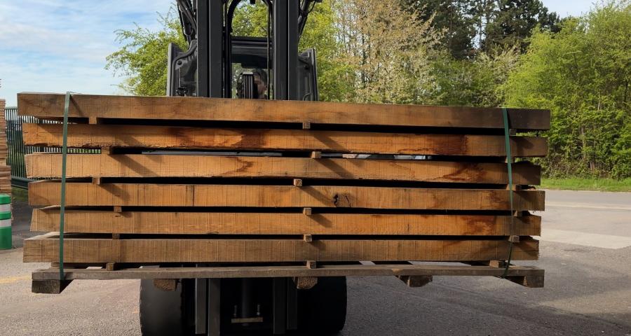 Rush sur les matériaux bon marché dans les entreprises du Namurois