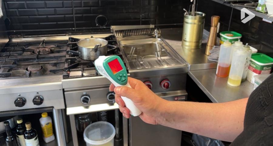 Horeca : cuisiniers et serveurs pas épargnés par la chaleur