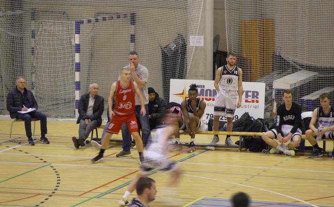 R1 Basketball : Loyers surprend à 6 joueurs face à Gembloux à domicile (44-58)