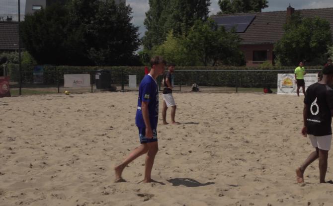 Beach Soccer : Le Vamos Perwez s’impose face à l’EC Bruxelles et conforte sa place de leader