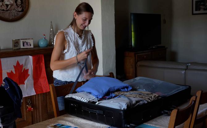 À 18 ans, Camille quitte Les Isnes pour une deuxième rhéto au Canada
