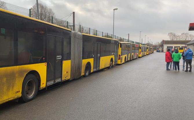 Transports en commun paralysés en ce premier jour de grève