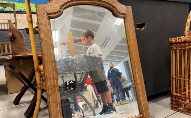 Récup'âges : un marathon de rénovation de meubles à Ernage